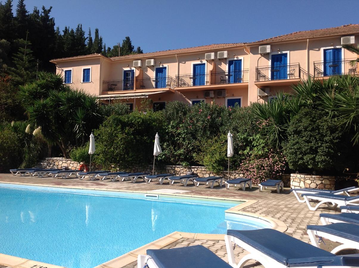 Hotel Nostos Frikes Екстериор снимка